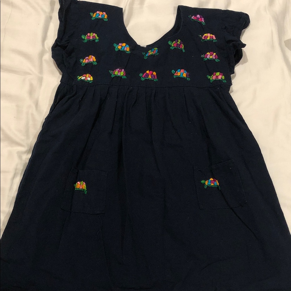 BEAUTIFUL Navy, handmade and embroidered Oaxacan tunic dress. Size 4.
